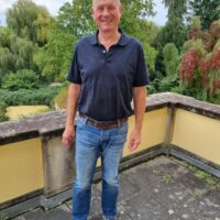 Zwei Männer und ihre tiefe Verbindung durch eine Stammzellspende