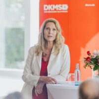 Dr. Elke Neujahr